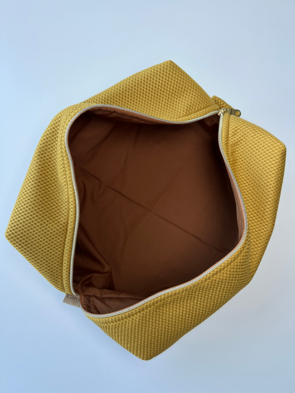 Mustard Luxe